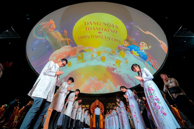 Ngắm núi mây đẹp siêu thực tại “nóc nhà Nam bộ” ảnh 10