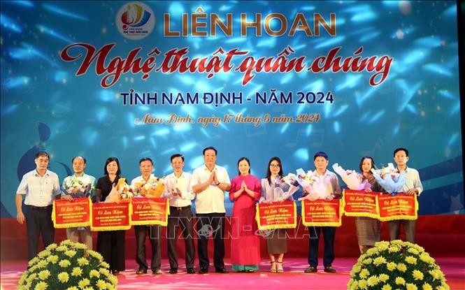 Nam Định: Khơi dậy sức sáng tạo, phát triển nghệ thuật quần chúng ảnh 1