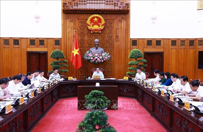 Thủ tướng Phạm Minh Chính chủ trì họp Thường trực Chính phủ về xây dựng pháp luật ảnh 1