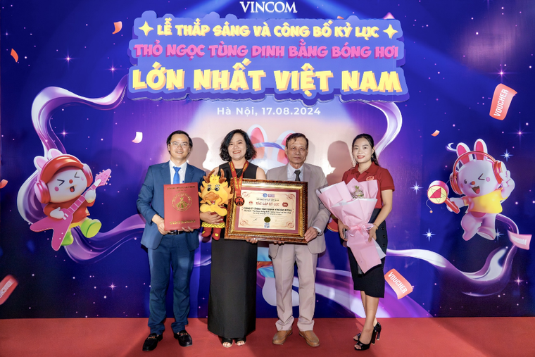 Vincom khởi động lễ hội trung thu 2024 "Moon Malliday – tùng dinh dinh, linh đình phá cỗ" ảnh 2
