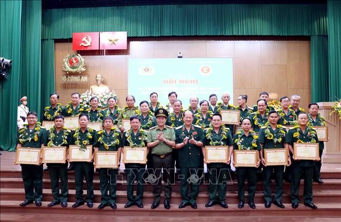 Biểu dương cựu chiến binh tiêu biểu trong phong trào “Toàn dân bảo vệ an ninh Tổ quốc” ảnh 1