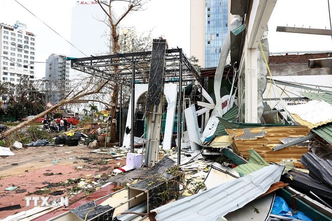 Tổng Bí thư, Chủ tịch nước thăm hỏi đồng bào, chiến sỹ bị ảnh hưởng bởi bão số 3 ảnh 1