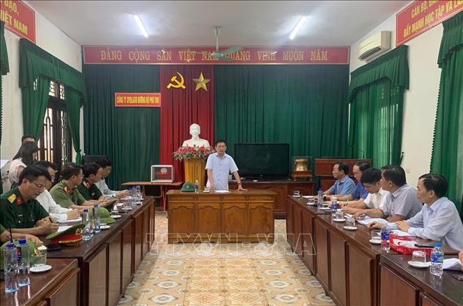 Vụ sập cầu Phong Châu (Phú Thọ): Phó Thủ tướng Hồ Đức Phớc trực tiếp kiểm tra tại hiện trường ảnh 2