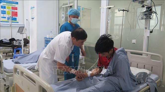 Hàng chục học sinh, sinh viên tại Lào Cai nhập viện với biểu hiện rối loạn tiêu hóa ảnh 1