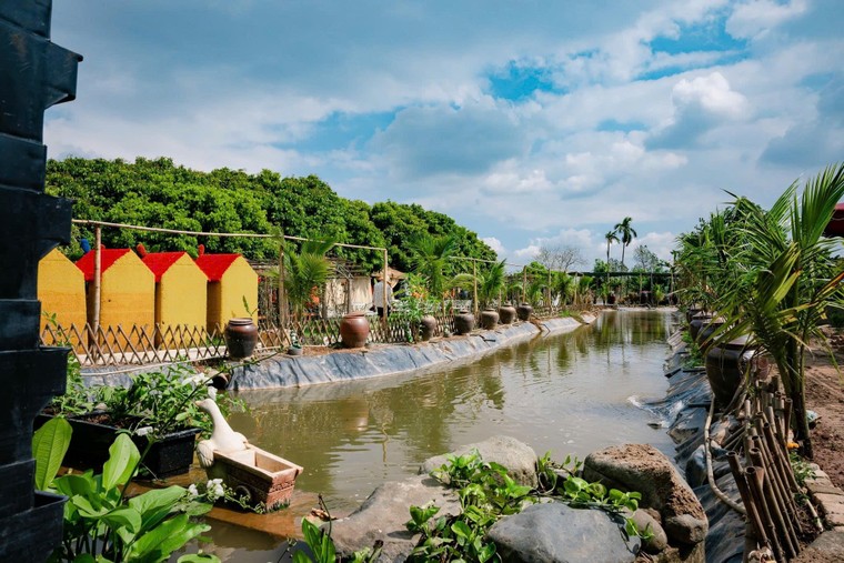 Hiểm hoạ khôn lường từ khu cắm trại, vui chơi trẻ em trái phép Vườn Nhà Bà ảnh 3