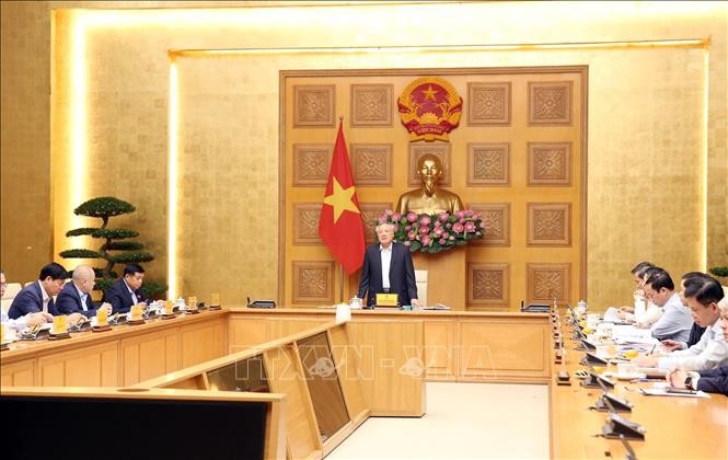 Phó Thủ tướng Thường trực: Phải dám đương đầu để đề xuất tháo gỡ vướng mắc liên quan đến các dự án ảnh 1