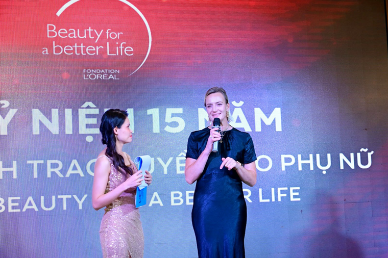 Sân chơi dành cho những tài năng trẻ đã vượt lên nghịch cảnh để khẳng định bản thân trong ngành tóc ảnh 1