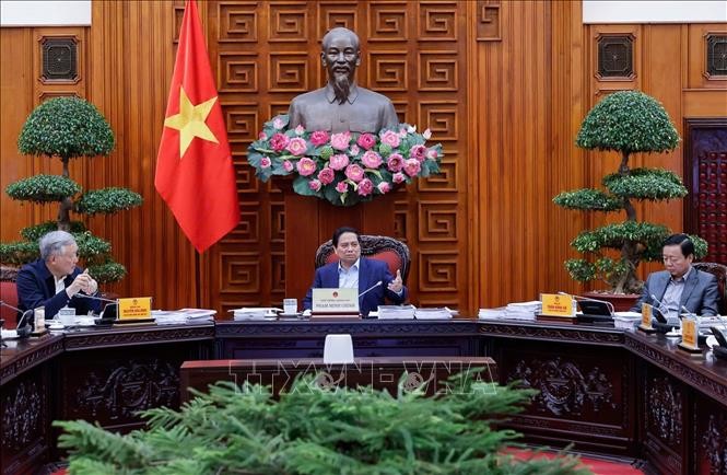 Thủ tướng Phạm Minh Chính: Xây dựng hệ thống đường sắt đô thị tại Hà Nội và Thành phố Hồ Chí Minh theo hướng hiện đại ảnh 1