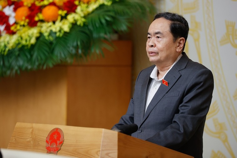 Quán triệt, triển khai thi hành các luật, nghị quyết được thông qua tại Kỳ họp thứ 8 Quốc hội khoá XV ảnh 1