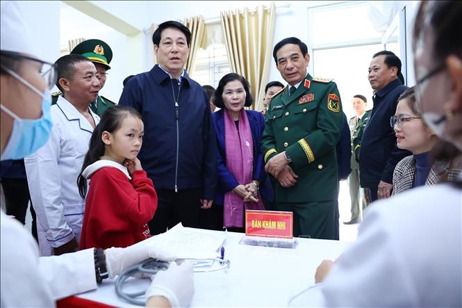 Chủ tịch nước Lương Cường thăm, chúc Tết tại huyện Sìn Hồ, tỉnh Lai Châu ảnh 1