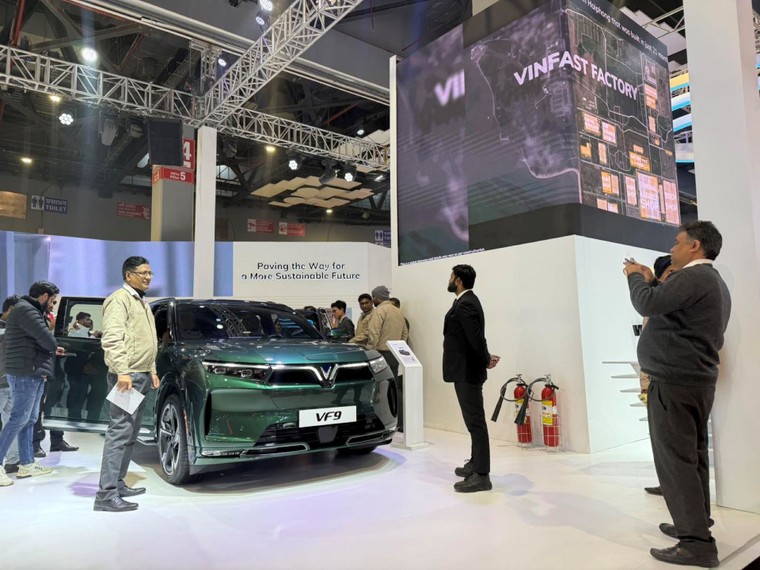 VinFast tỏa sáng tại Bharat Mobility Expo 2025, chinh phục khách hàng Ấn Độ ảnh 2