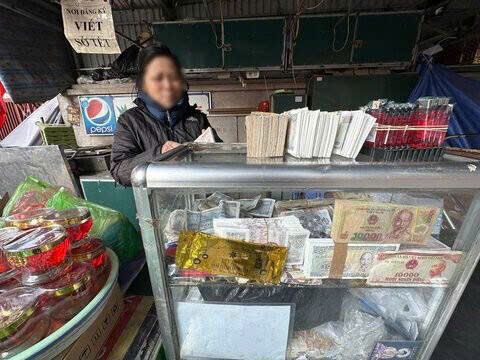  UBND phường Quảng An: Xử lý các cơ sở đổi tiền lẻ trái phép tại Phủ Tây Hồ ảnh 3