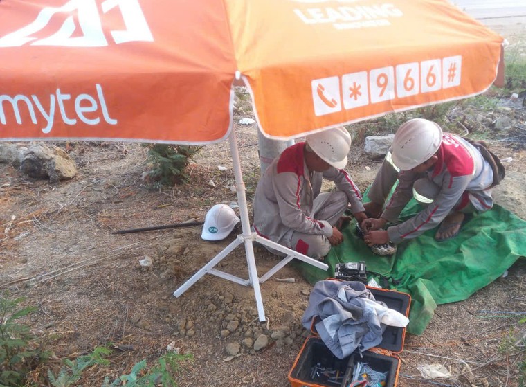 Viettel chung sức cùng đội cứu hộ Việt Nam tại Myanmar, khôi phục liên lạc và hỗ trợ người dân ảnh 1
