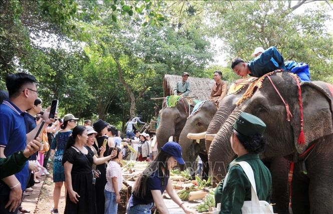 Đặc sắc Tết Bunpimay - Lào 2025 tại Đắk Lắk ảnh 2