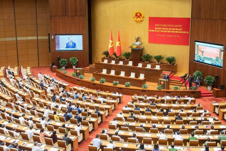 Tổng Bí thư: Tự nguyện đứng về phía sau vì sự phát triển là hành động bản lĩnh, đáng tự hào ảnh 2