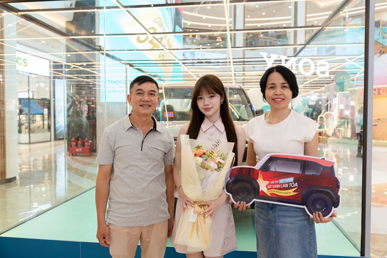 Đặt taxi Xanh SM, rinh ô tô điện VinFast VF 3 về nhà ảnh 1