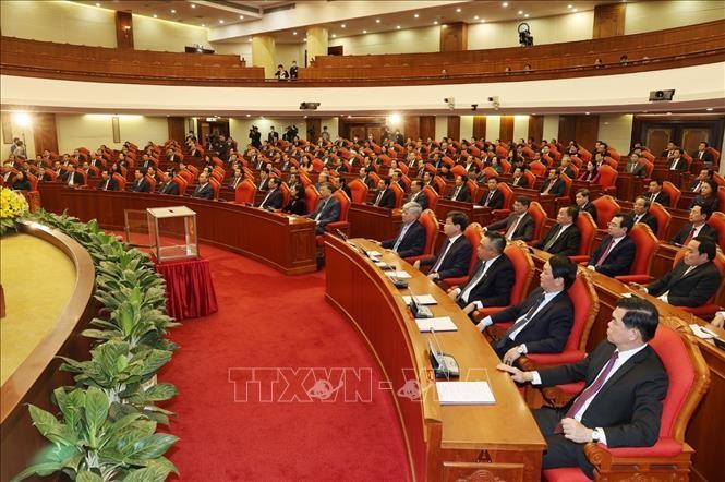 Bế mạc Hội nghị Trung ương 2: Kiện toàn các chức danh lãnh đạo cơ quan nhà nước ảnh 4