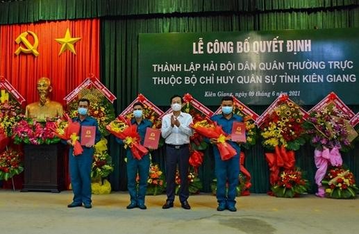 Công bố quyết định thành lập Hải đội dân quân Thường trực tỉnh Kiên Giang ảnh 2