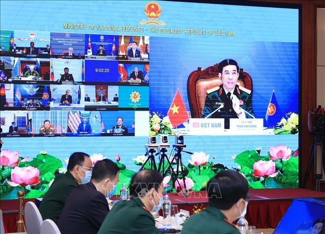 Hội nghị Bộ trưởng Quốc phòng các nước ASEAN mở rộng lần thứ 8 ảnh 2