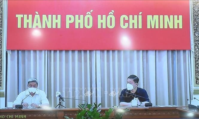 Phấn đấu không kéo dài giãn cách xã hội trên diện rộng tại TP Hồ Chí Minh ảnh 1