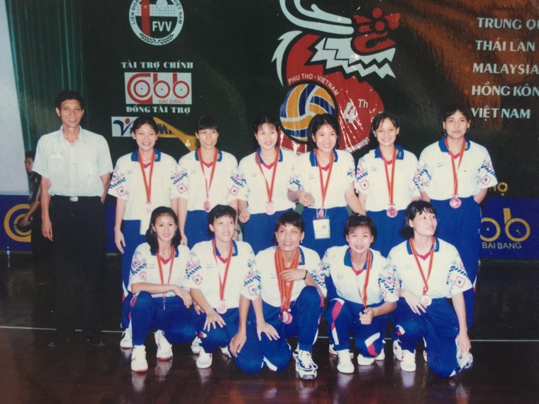 ‘Hoa khôi bóng chuyền’ Kim Huệ: Cuộc sống như một chiếc zippo ảnh 2