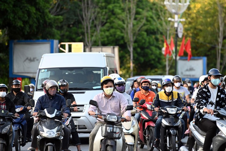 Đẩy nhanh tiêm vaccine phòng COVID-19 mũi 4 ảnh 1