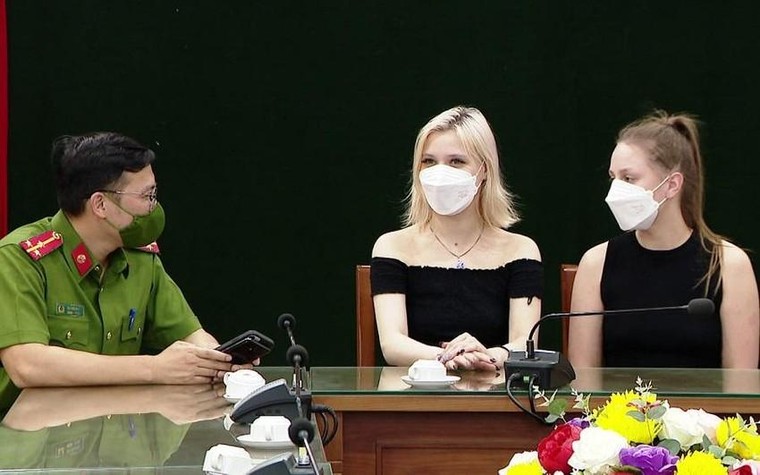 Đẩy mạnh thực hiện Bộ quy tắc ứng xử để xóa vết bẩn trên đoàn tàu 'du lịch' ảnh 1