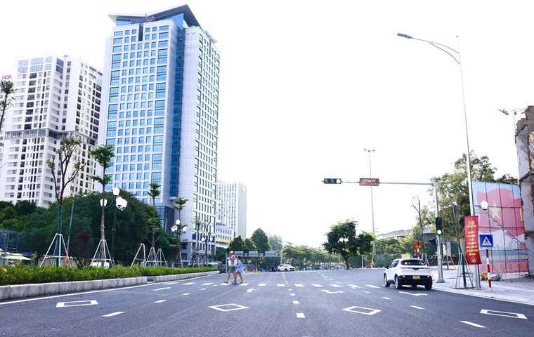 Hà Nội thông xe kỹ thuật đường Vành đai 1 đoạn Hoàng Cầu - Voi Phục ảnh 1