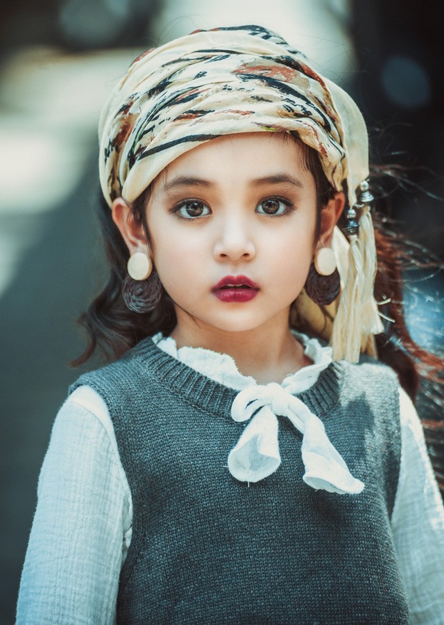 Khó rời mắt khỏi vẻ đẹp cuốn hút của bé gái Hà Nội ảnh 5