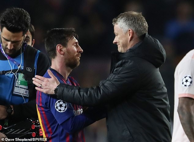 HLV Solskjaer: Messi ở một đẳng cấp khác ảnh 1