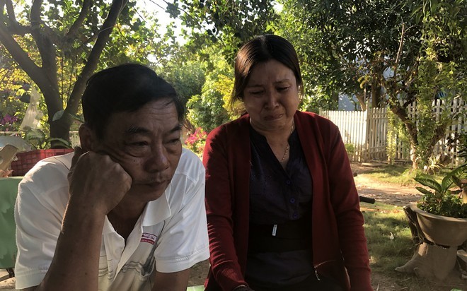 Vụ nữ sinh An Giang nghi tự tử: Tạm đình chỉ công tác hiệu trưởng, hiệu phó ảnh 2