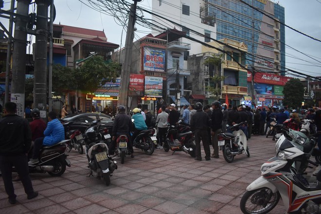 Công an Thái Bình phong tỏa văn phòng, bắt giám đốc Công ty xe khách Phúc Cường ảnh 3