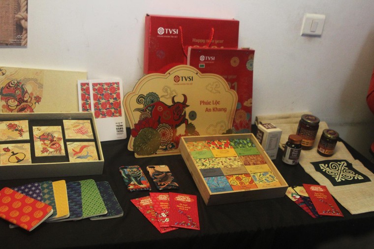 Triển lãm Hoạ Sắc Việt 2021: sự kết hợp giữa văn hoá truyền thống và thiết kế đương đại ảnh 4