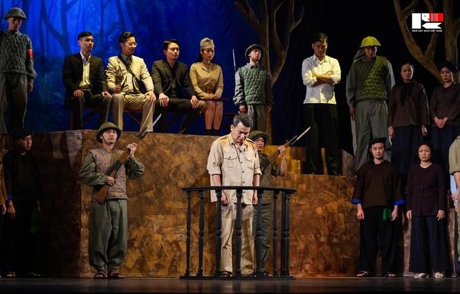 Chống tham nhũng cùng Đêm trắng ảnh 1