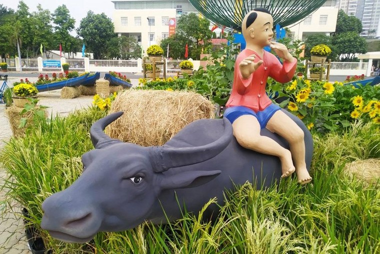 Độc đáo hình tượng trâu Tết Tân Sửu tại thành phố Hồ Chí Minh ảnh 5