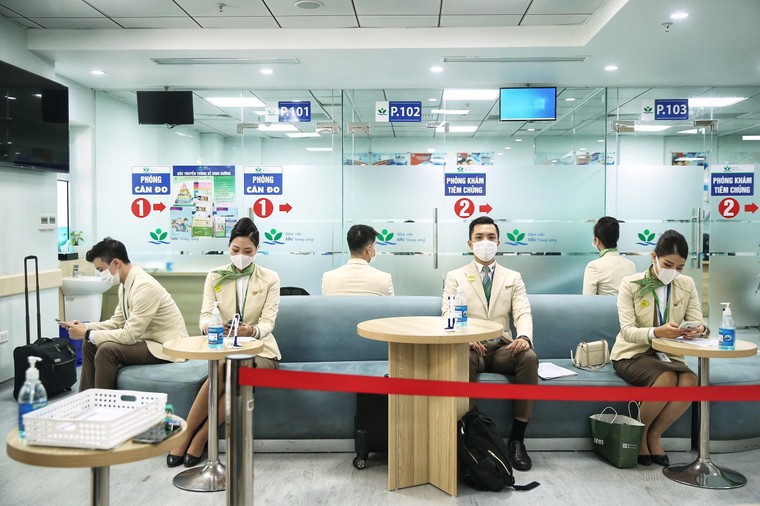 Hàng nghìn cán bộ nhân viên Bamboo Airways tiêm vaccine phòng Covid-19 ảnh 4