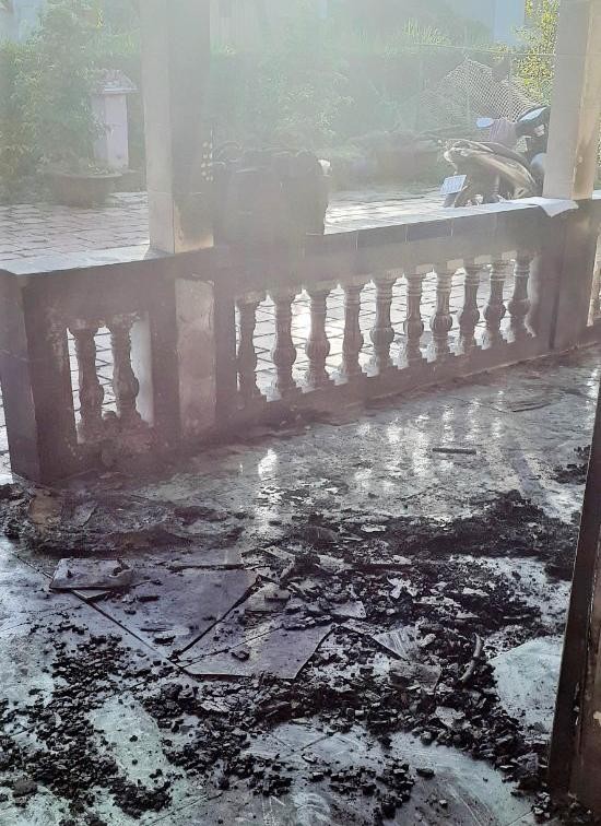 Khởi tố, điều tra làm rõ vụ cháy nhà dân tại Sóc Trăng ảnh 1