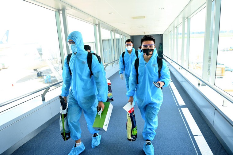 Chuyến bay đặc biệt của Bamboo Airways đón những “chiến binh sao vàng” về nước ảnh 4