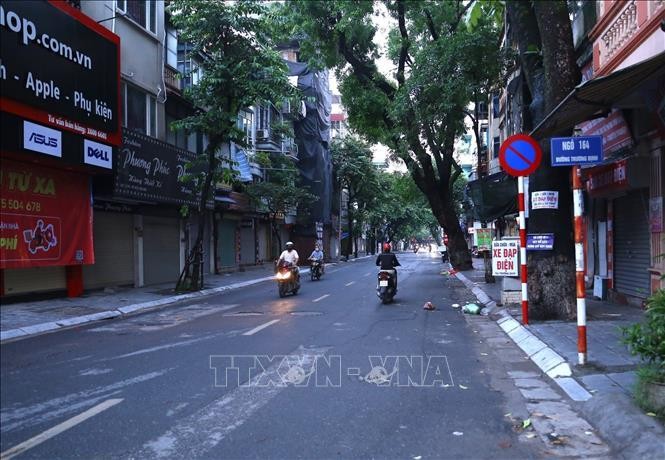 Hà Nội ngày đầu triển khai thực hiện giãn cách xã hội ảnh 3