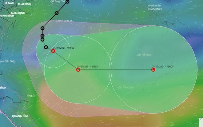 Áp thấp nhiệt đới gây mưa lớn diện rộng, miền Trung có thể có lũ quét ảnh 1