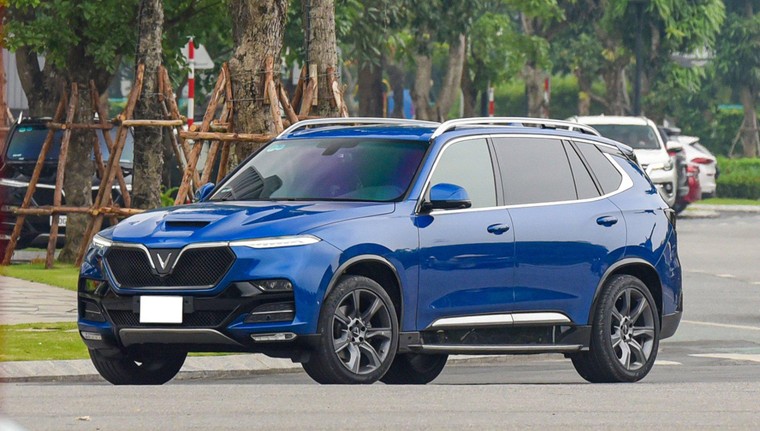Chiêm ngưỡng loạt VinFast President màu ‘cực độc’ khoe sắc trên đường phố ảnh 6