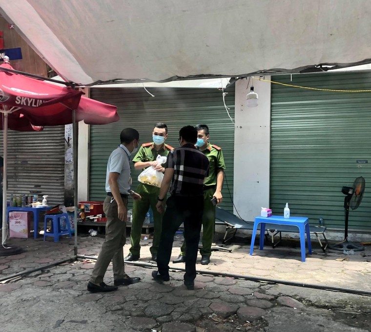 Heligrass ủng hộ nước uống đông trùng hạ thảo trị giá hơn 2 tỉ đồng cho các tuyến đầu chống dịch ảnh 5