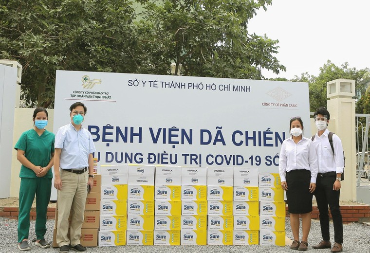 Vinamilk đóng góp hơn 95 tỷ đồng cùng chính phủ, tuyến đầu, cộng đồng chống dịch COVID-19 ảnh 6