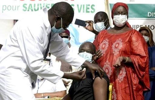 Châu Phi tiếp tục "kêu cứu" vì cạn kiệt vaccine ảnh 1