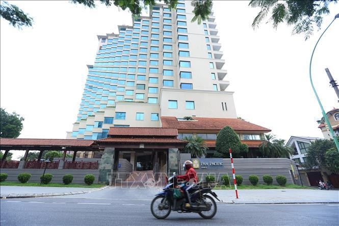 Hà Nội phong tỏa nhiều nơi do liên quan đến các ca mắc COVID-19 ảnh 1