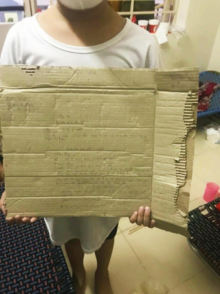 Học trò F0 và những giáo viên bất đắc dĩ ở Bệnh viện dã chiến số 4 ảnh 1