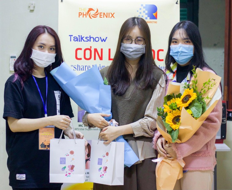 Sinh viên trường Nhân văn tổ chức thành công sự kiện chuyên đề Marketing - Cơn lốc KOC ảnh 5