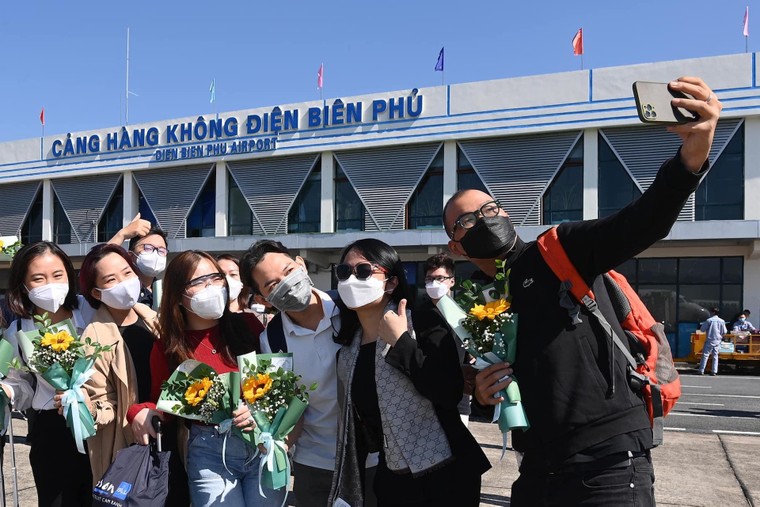 Bamboo Airways tung ưu đãi “giá công phá” mừng dịp lễ hội lớn nhất năm ảnh 2