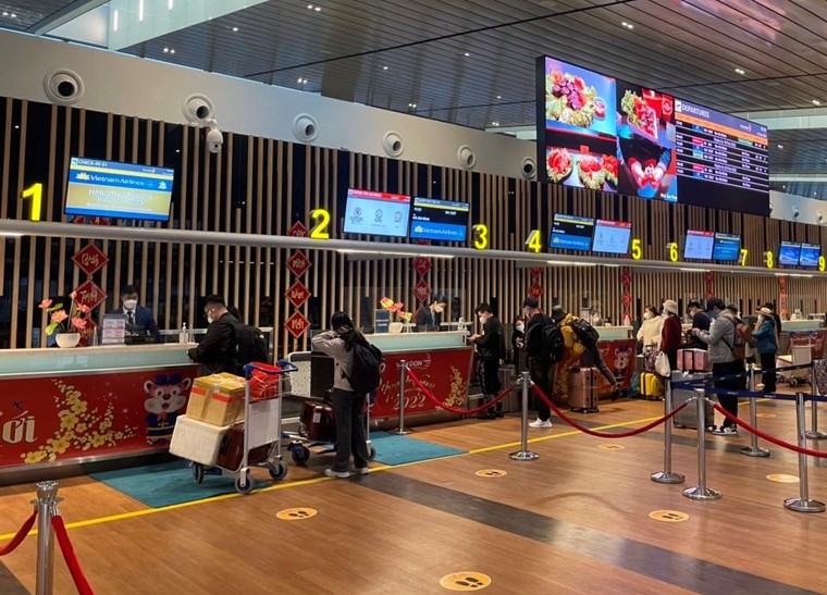 Vietnam Airlines chính thức khai thác trở lại đường bay Vân Đồn – TP HCM ảnh 2