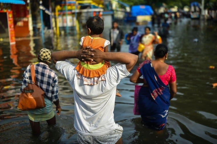 Con người ngày càng tụt lại trong cuộc chiến với biến đổi khí hậu ảnh 2